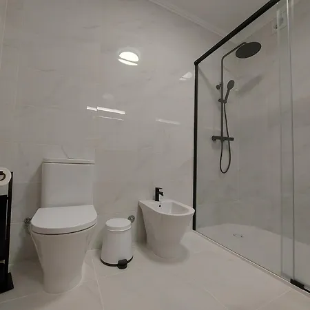 & Surf Ribeira Grande