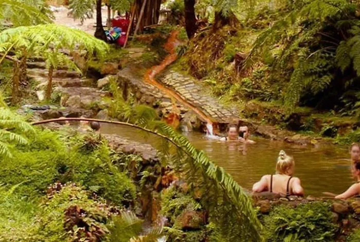 & Surf * هيبيرا غْريندي